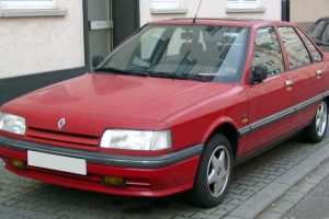 Renault 21  2.0 i Turbo 162 KM Hatchback