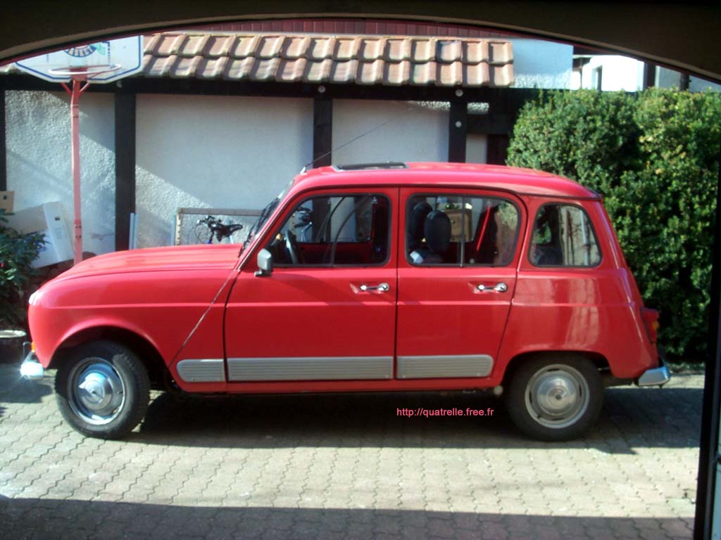 Renault 4 1.0 34 KM - dane techniczne, wymiary, spalanie i opinie