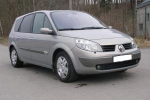 Renault Scenic  1.6 i 16V 115 KM Minivan