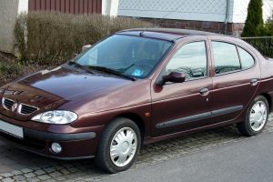 Renault Megane  1.9 dTi LA08,LA0N 98 KM Sedan