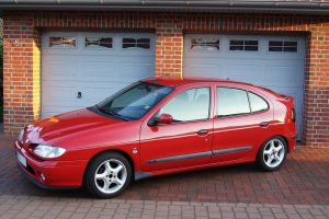 Renault Megane 1.9 dCi 102 KM Hatchback
