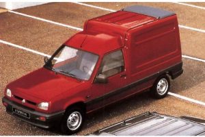 Renault Rapid 1.4i 75 KM Hatchback