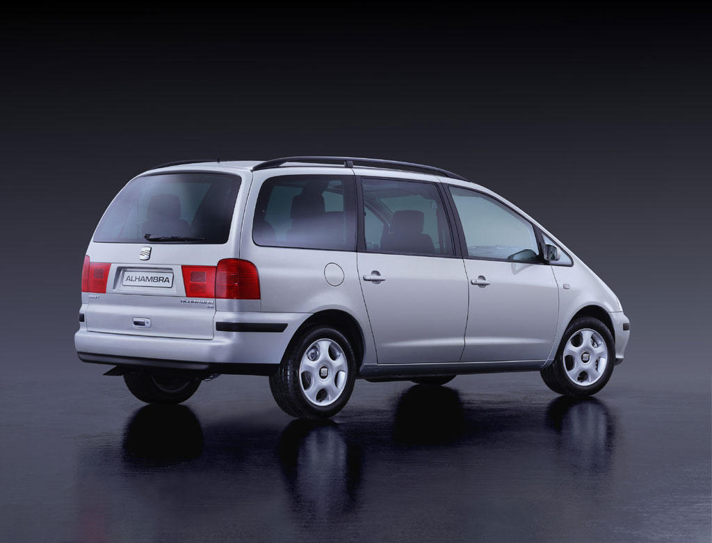 SEAT Alhambra  2.8 V6 4 motion 204 KM - dane techniczne, wymiary, spalanie i opinie