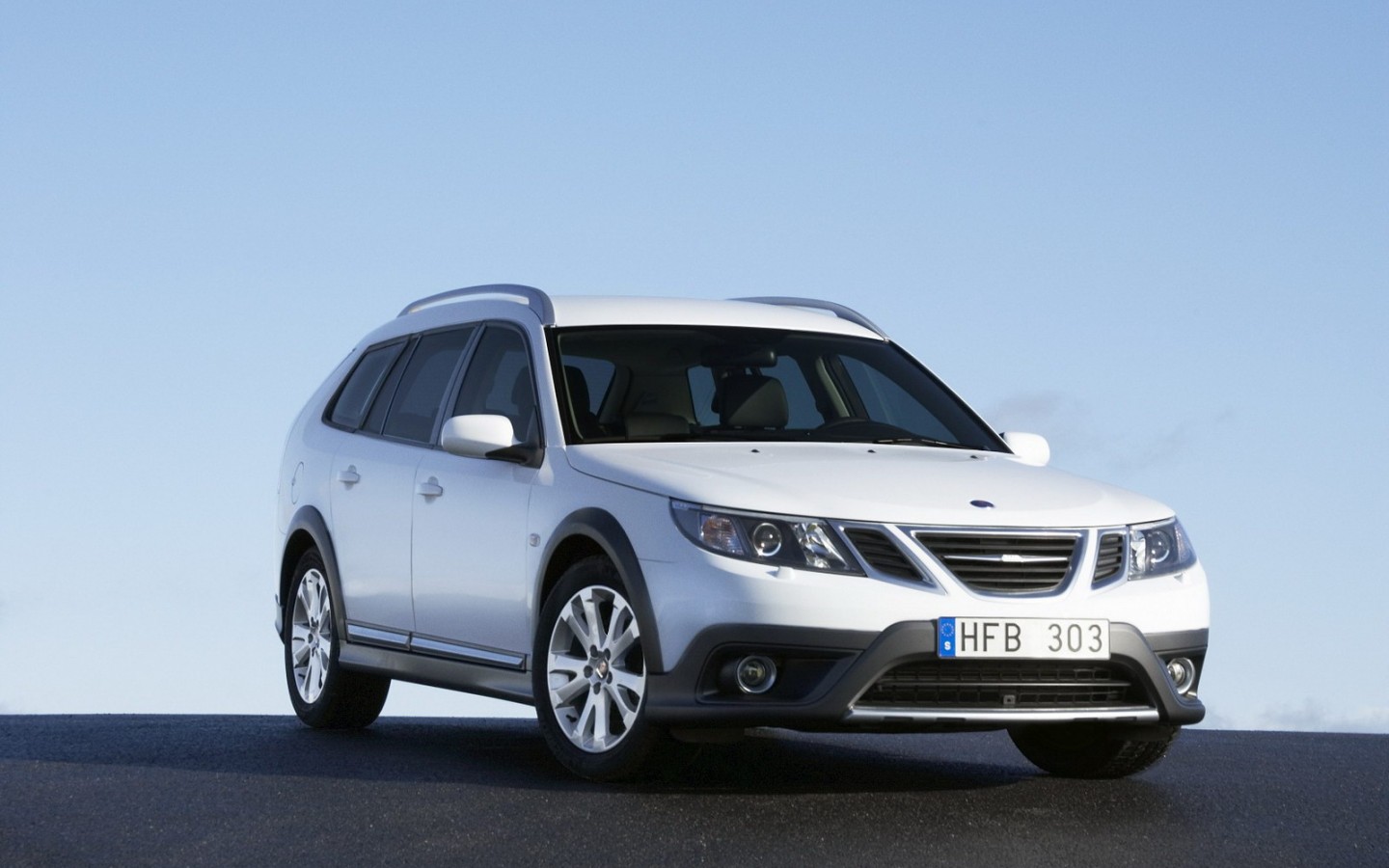 Saab 9-3X  2.0T (210Hp) - dane techniczne, wymiary, spalanie i opinie