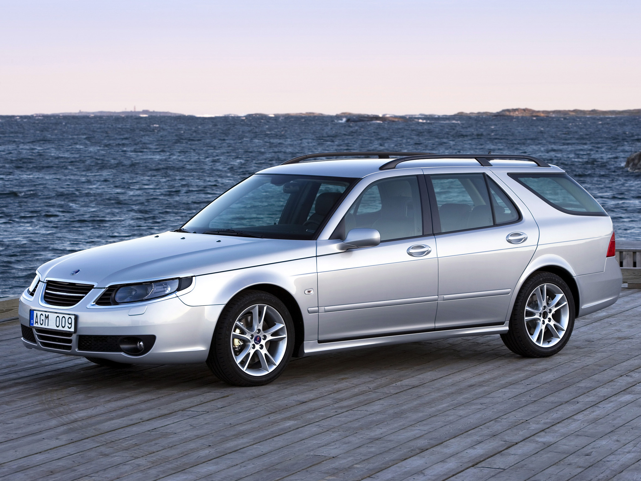 Saab 9-5 2.3T (220Hp) - dane techniczne, wymiary, spalanie i opinie