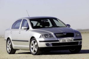 Skoda Octavia  1.6 i 16V FSI 115 KM Hatchback