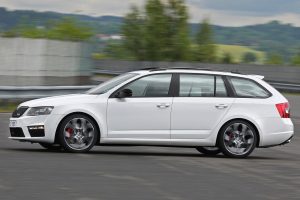 Skoda Octavia-RS  2.0d AT (184 HP) 4WD Suv