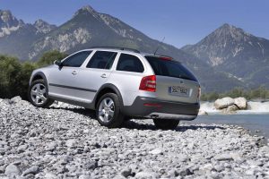 Skoda Octavia  2.0 FSI 150KM Suv