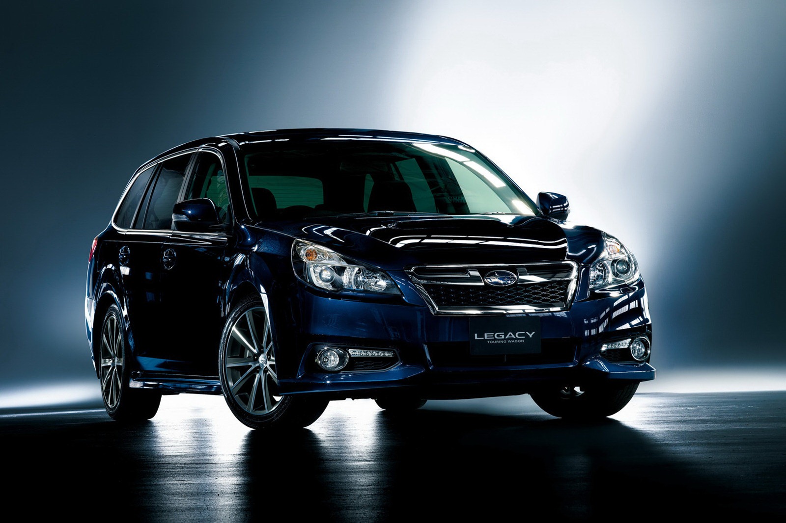 Subaru Legacy  tS 2.5 MT (285 HP) 4WD - dane techniczne, wymiary, spalanie i opinie