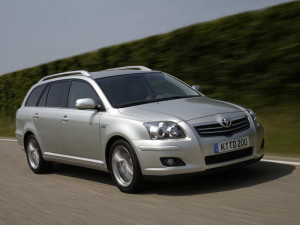 Toyota Avensis  2.0 D (126 Hp) Suv