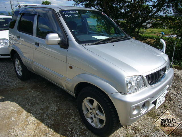 Toyota Cami  1.3 i 16V P 4WD 90 KM - dane techniczne, wymiary, spalanie i opinie