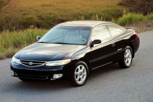 Toyota Camry 2.2 i 16V 137 KM Cabrio