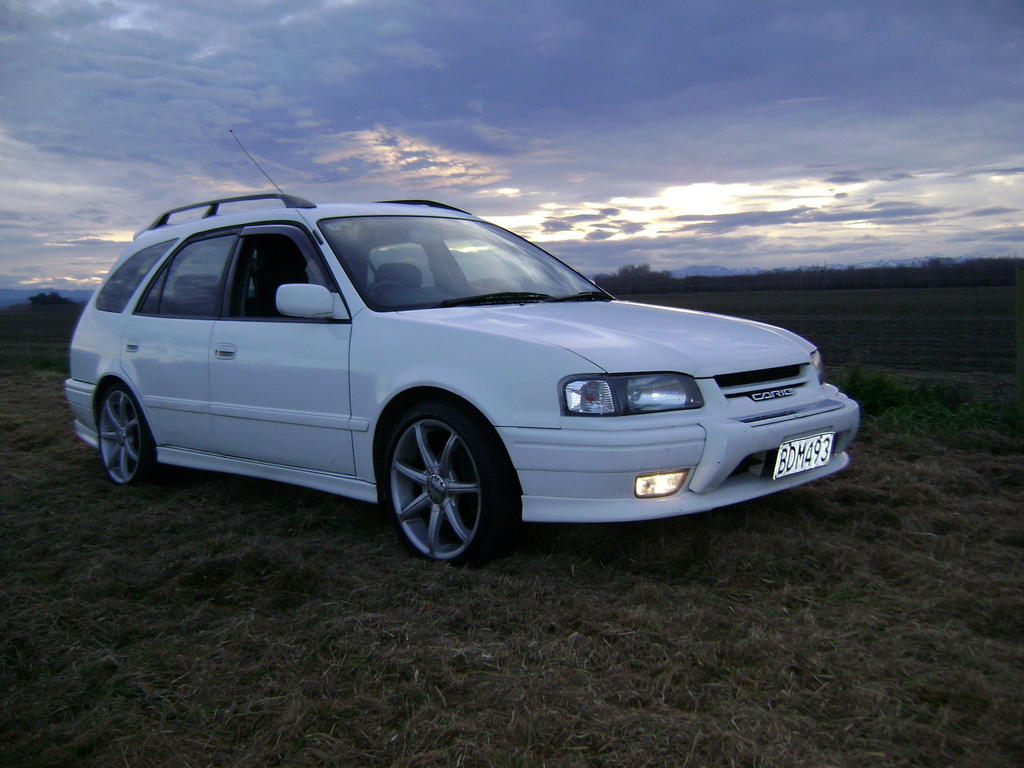 Toyota Carib 1.6 i 115 KM - dane techniczne, wymiary, spalanie i opinie