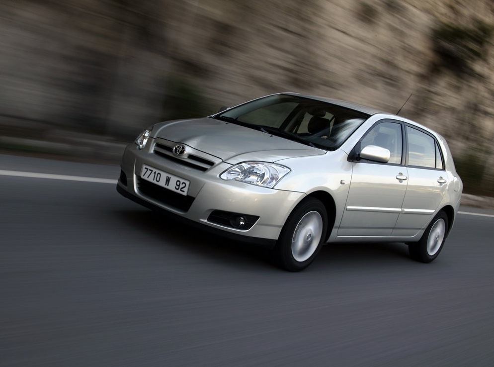 Toyota Corolla 1.6i 110KM - dane techniczne, wymiary, spalanie i opinie