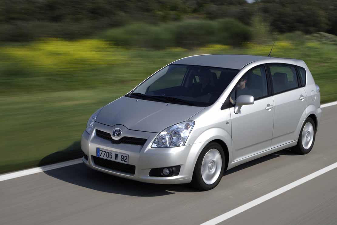 Toyota Corolla  1.8 VVT i 129 KM MMT - dane techniczne, wymiary, spalanie i opinie