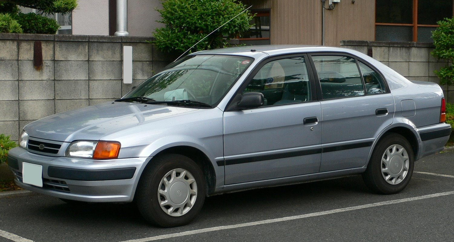 Toyota Corsa  1.3 i 88 KM - dane techniczne, wymiary, spalanie i opinie