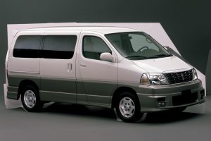 Toyota Grand-Hiace  3.4 i 185 KM Minivan