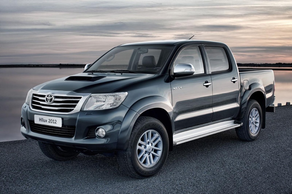 Toyota Hilux  2.5d MT (144 HP) - dane techniczne, wymiary, spalanie i opinie