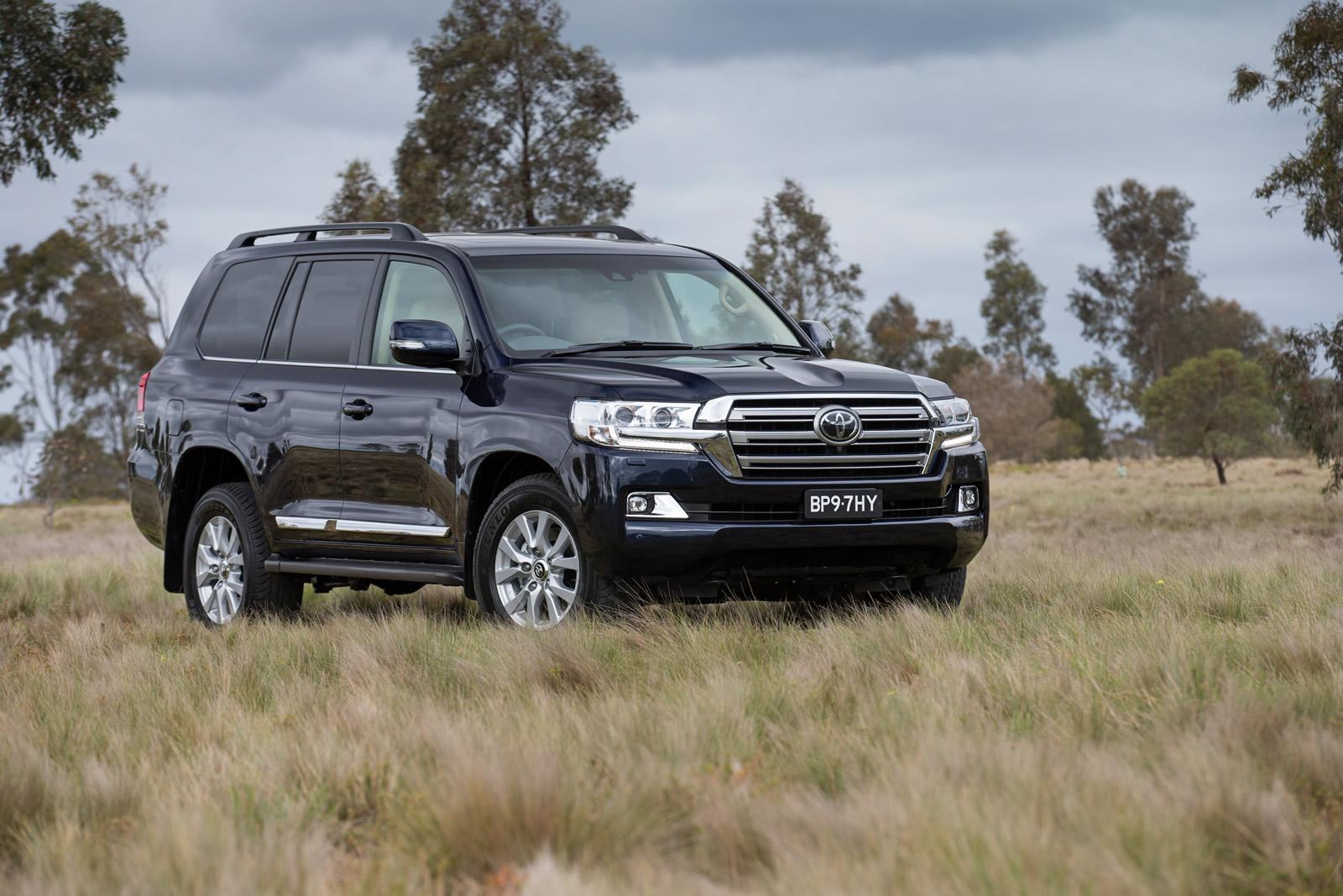 Toyota Land-Cruiser 4.5d AT (249 HP) 4WD - dane techniczne, wymiary, spalanie i opinie