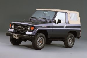Toyota Land-Cruiser 4.5L (190Hp) Suv