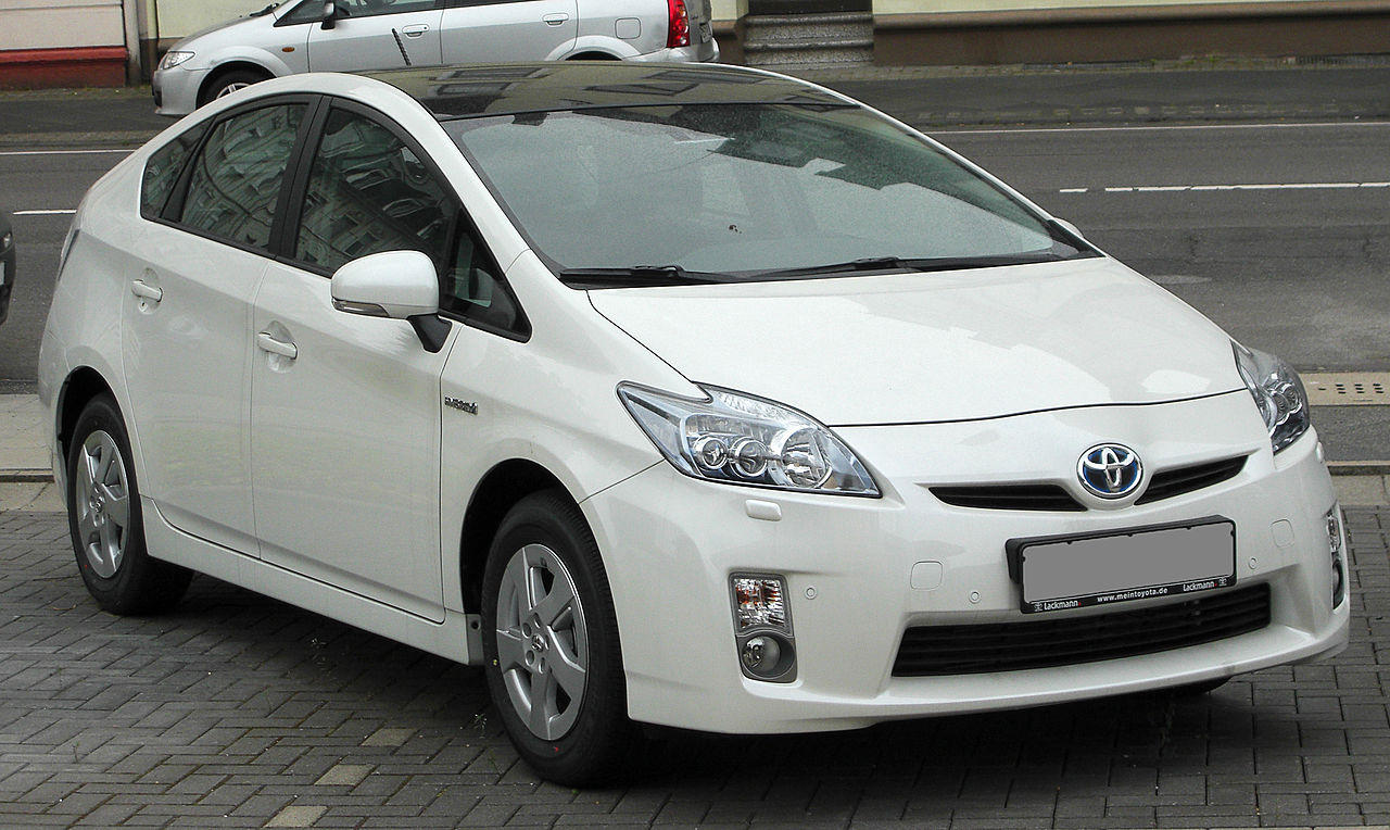 Toyota Prius  1.8 Dual VVT i 99 KM - dane techniczne, wymiary, spalanie i opinie