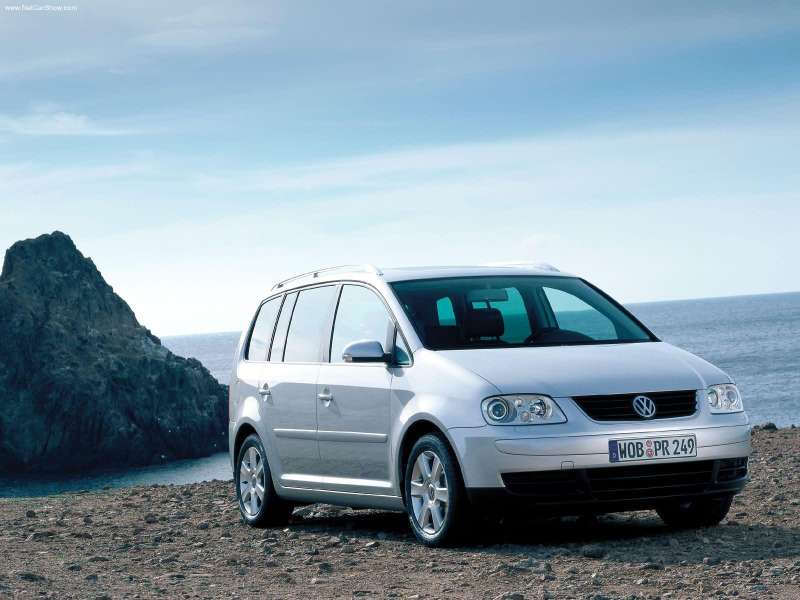 Volkswagen Touran  1.6 FSI 115 KM - dane techniczne, wymiary, spalanie i opinie