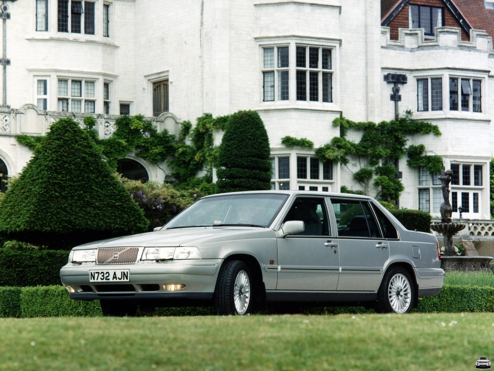 Volvo 960 3.0 i 24V 204 KM - dane techniczne, wymiary, spalanie i opinie