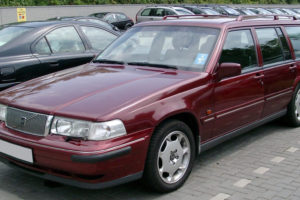 Volvo 960 2.4 TD 115 KM Suv