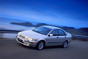 Volvo S40  1.8 16V 115 KM Sedan