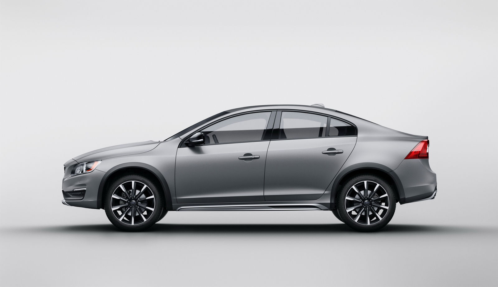 Volvo S60-Cross-Country  2.4d AT (190 HP) 4WD - dane techniczne, wymiary, spalanie i opinie