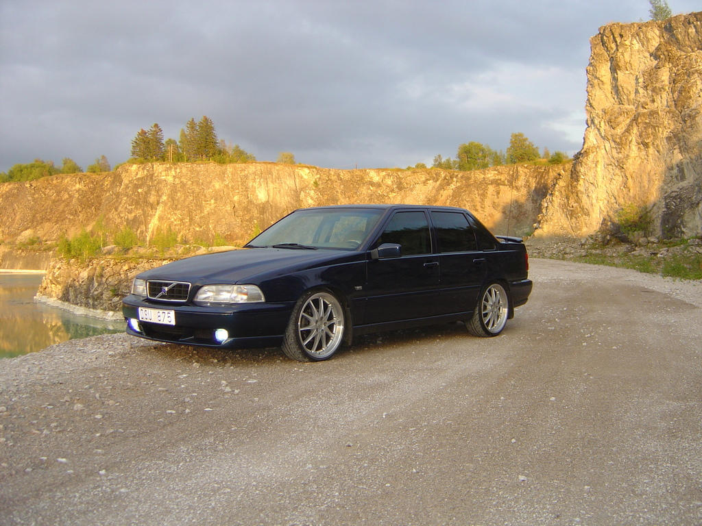 Volvo S70  2.3 Turbo 250 KM - dane techniczne, wymiary, spalanie i opinie