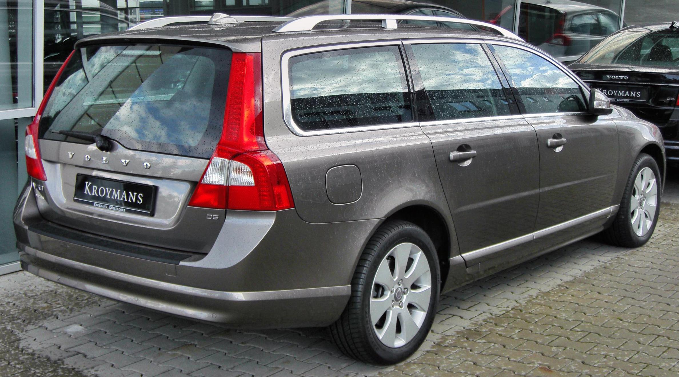 Volvo V70 2.4d MT AWD 185 KM - dane techniczne, wymiary, spalanie i opinie