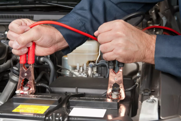 jak podłączyć prostownik