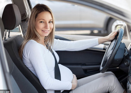 czy kobieta w ciazy musi zapinac pasy