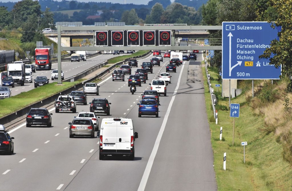 autostrada prędkość minimalna
